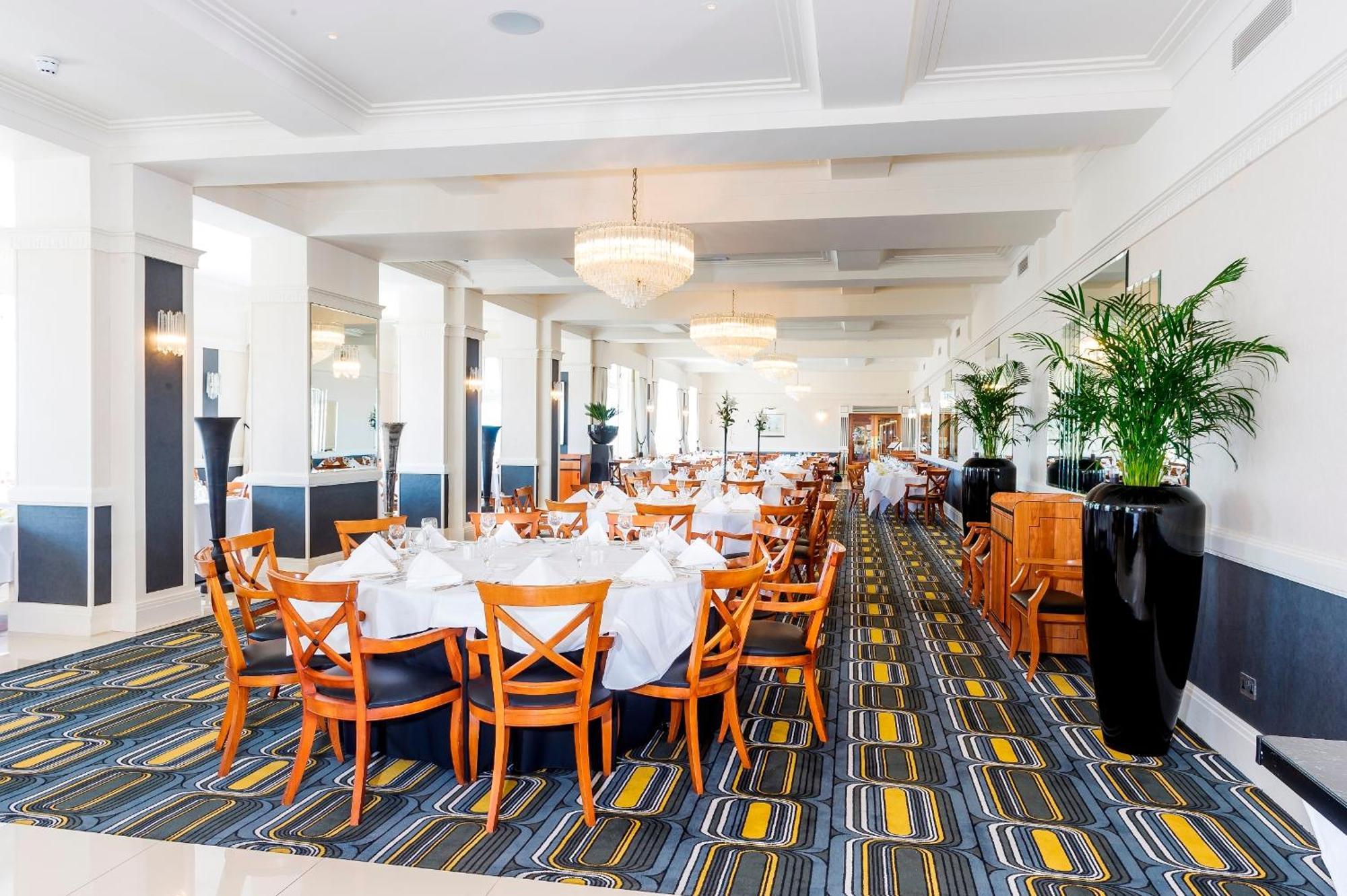 Saunton Sands Hotel Source Spa And Wellness Braunton Esterno foto
